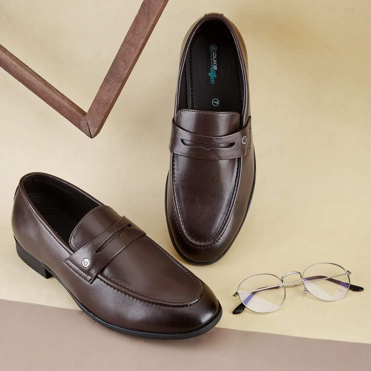 Duke Men Textured Slip On Shoes (FWOL5040) - Image 8